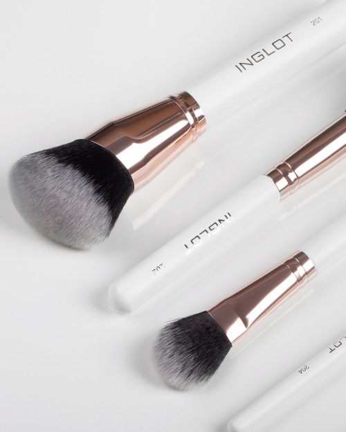 Pędzel do makijażu INGLOT PLAYINN 201 Pędzel do makijażu INGLOT PLAYINN 201