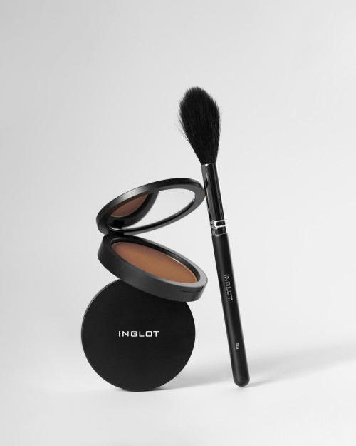 806 806