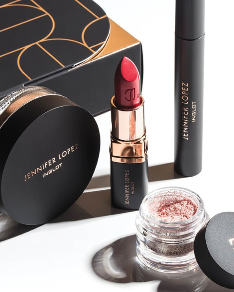 JLO HOLIDAY BOX
